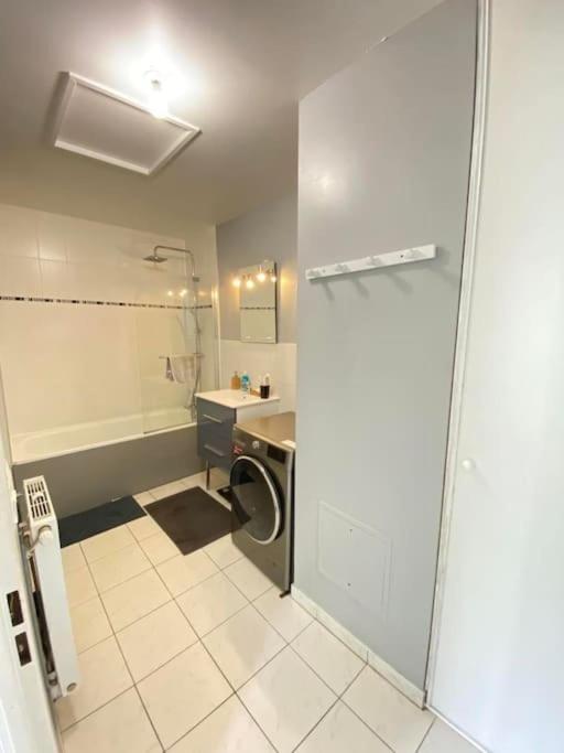 Duplex Lumineux Tout Equipe/Rer D/Balcon/Parking Corbeil-Essonnes Exterior foto